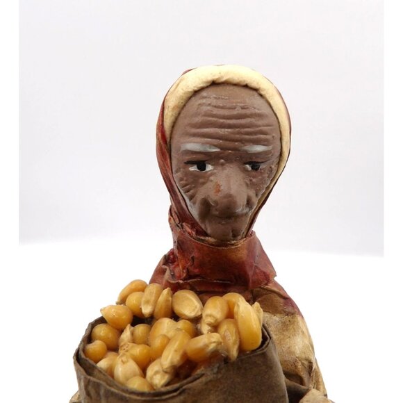 Viejita Papel Mache Old Woman w Bag of Popcorn Papier Mache 12x3½x3½" Mexico - Picture 2 of 5